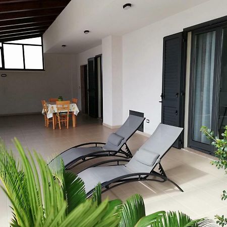 Appartamento Gambero Beach Santa Teresa Di Riva Eksteriør bilde