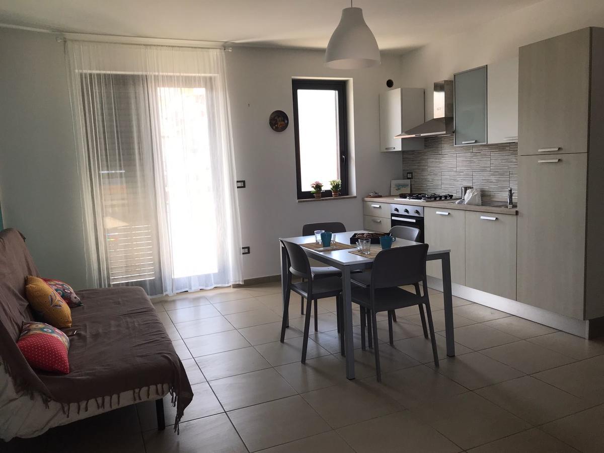 Appartamento Gambero Beach Santa Teresa Di Riva Eksteriør bilde