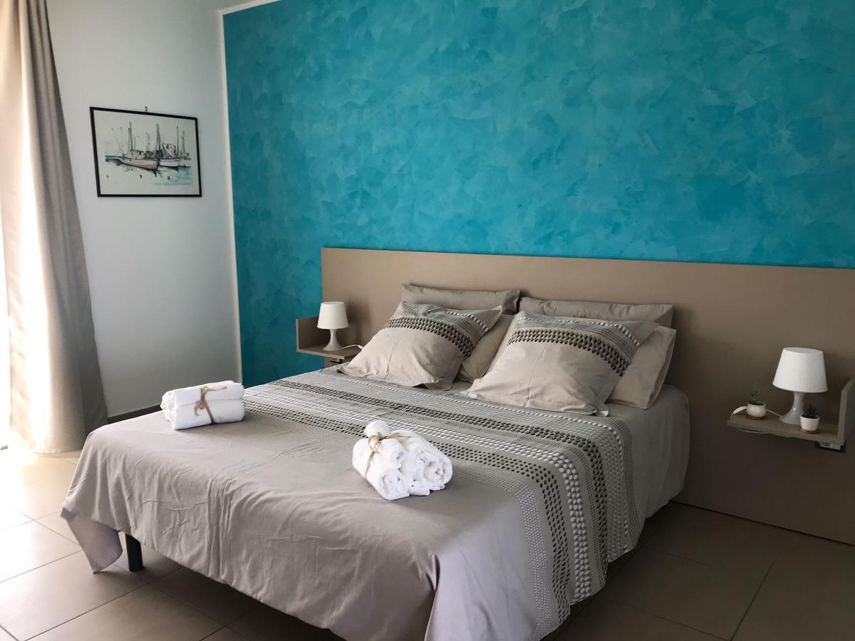 Appartamento Gambero Beach Santa Teresa Di Riva Eksteriør bilde