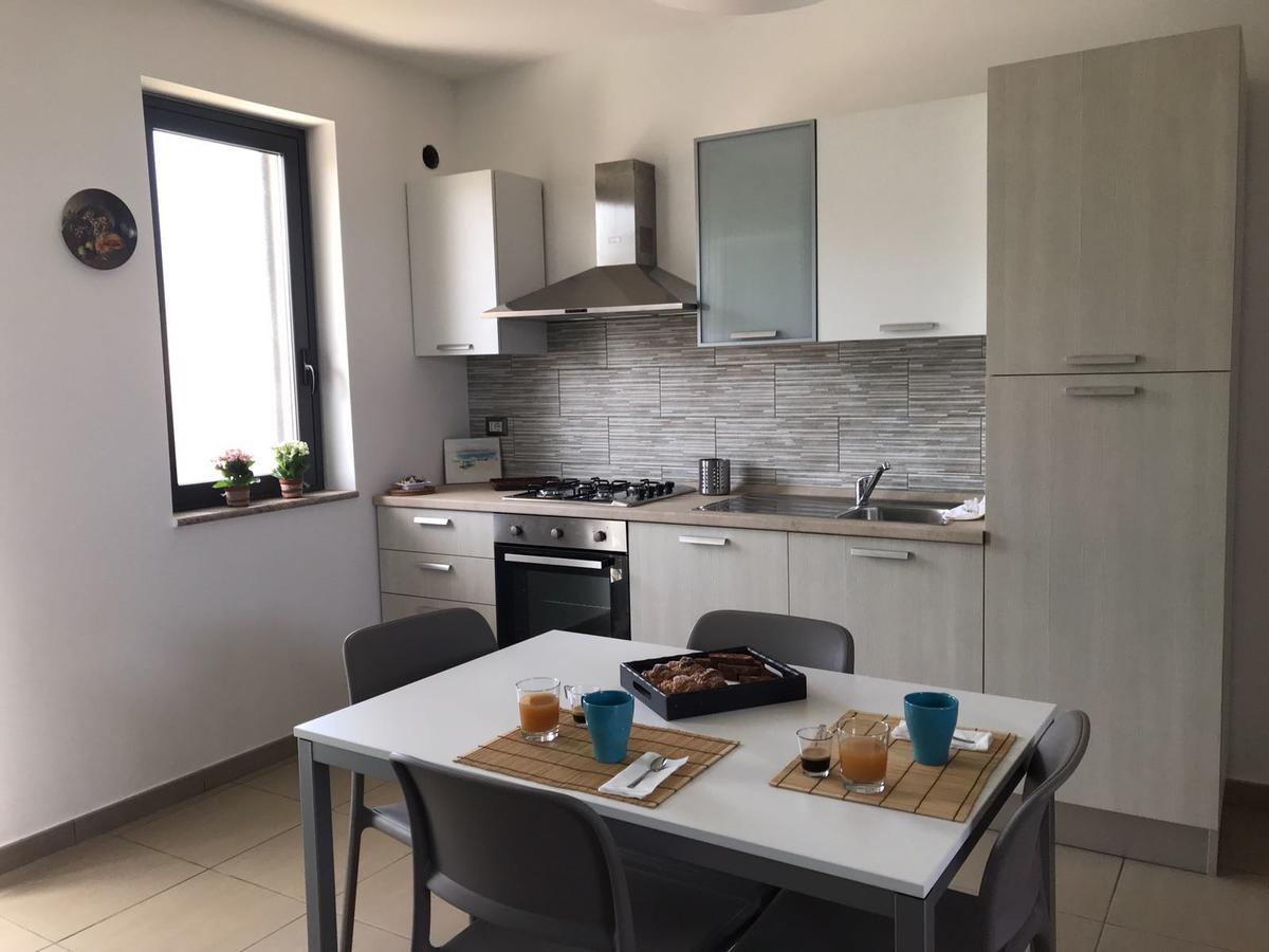 Appartamento Gambero Beach Santa Teresa Di Riva Eksteriør bilde