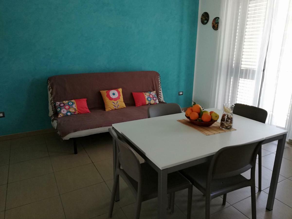 Appartamento Gambero Beach Santa Teresa Di Riva Eksteriør bilde