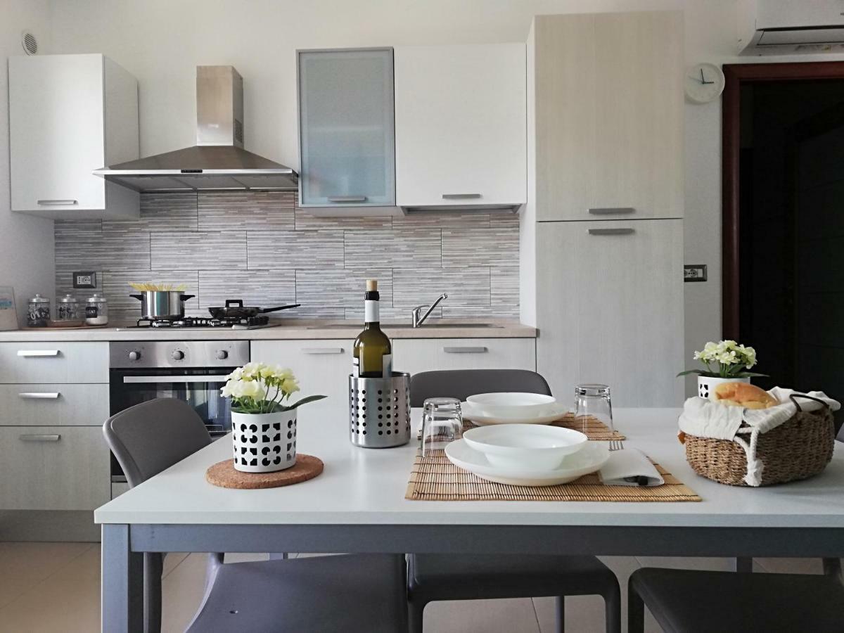 Appartamento Gambero Beach Santa Teresa Di Riva Eksteriør bilde